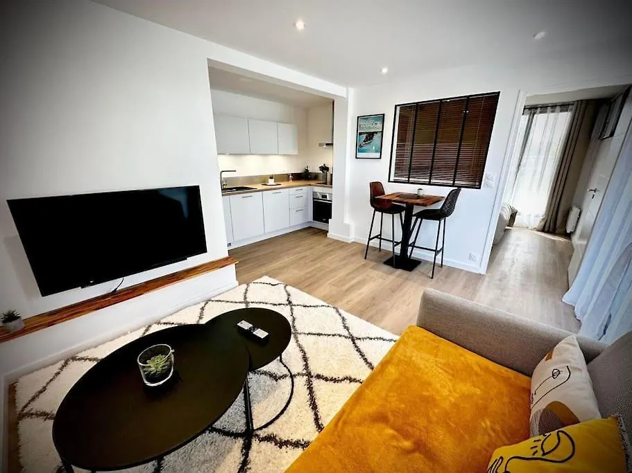 Berder - T2 - 10 Min Gare - Terrasse - Parking - Linge Inclus Διαμέρισμα Βαν
